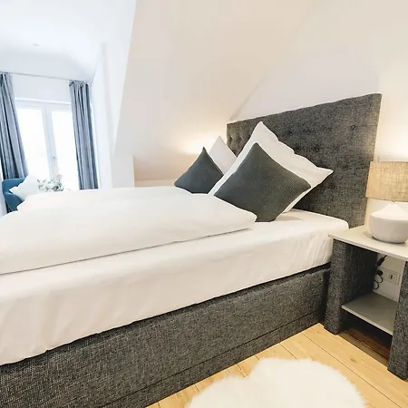 Unique 3* Schongeising