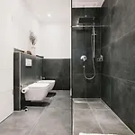 Aparthotel Unique