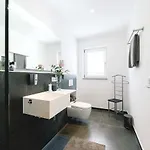 Unique Aparthotel