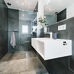 Aparthotel Unique